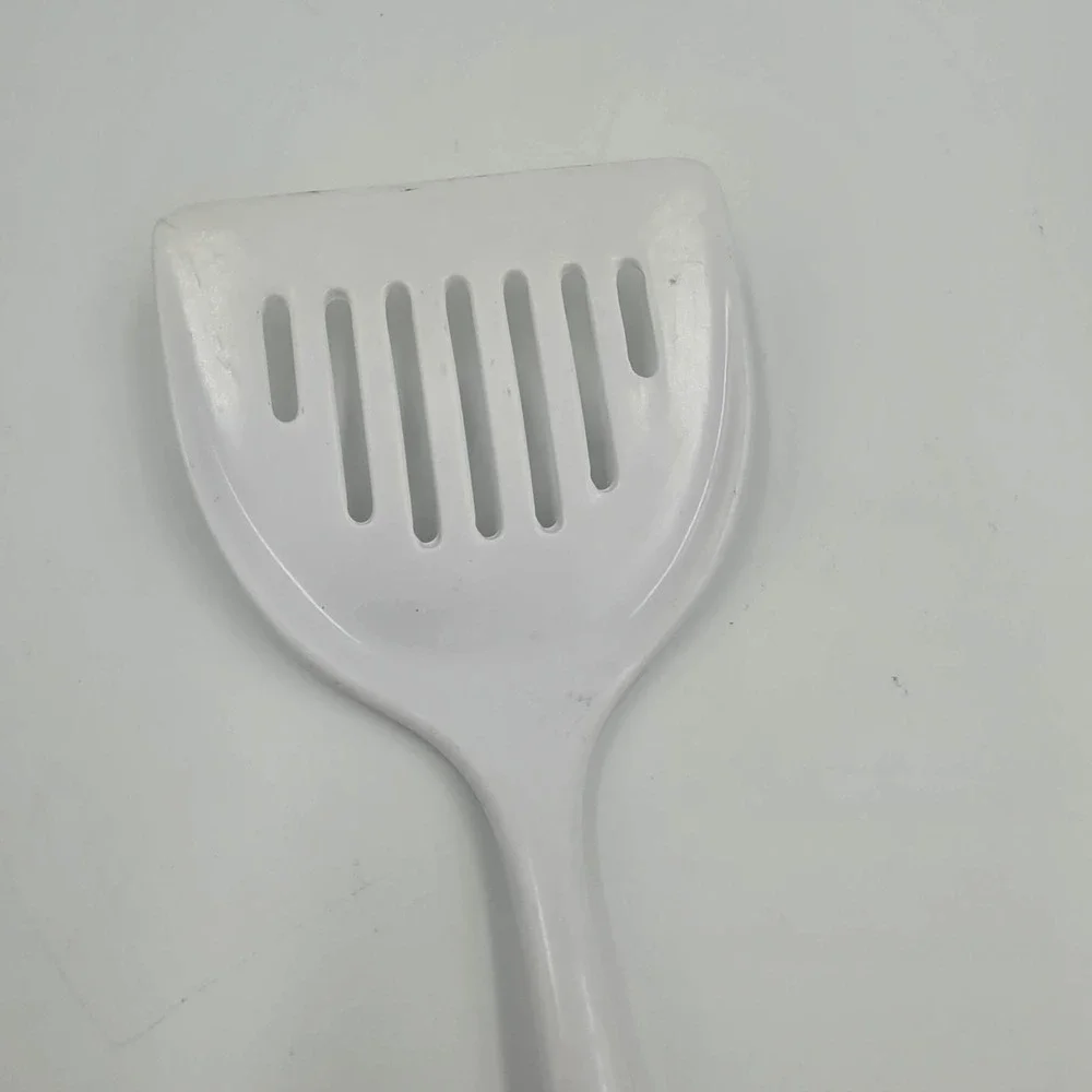 Vintage White Melamine‎ Slotted Spatula Turner N27-04 11.5